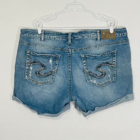 Silver Jeans Shorts Womens 22 Boyfriend Mid Rise Distressed Holes Faded Ripped - Picture 6 of 11